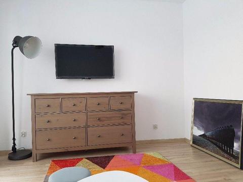 pokój 1 os lub dla pary / single or double room. rondo matecznego nowe budownictwo od 1 grudnia