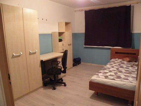 Pokój do wynajęcia 600zł, ul Dzielna - Kozanów - Room for rent