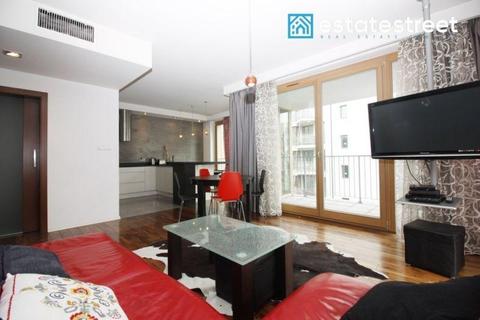 Luksusowy apartament z tarasem w Angel Plaza