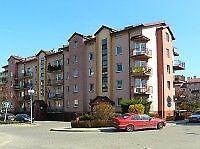 Ruczaj- Szuwarowa 4 -Spory garaż na monitorowanym osiedlu na magazyn