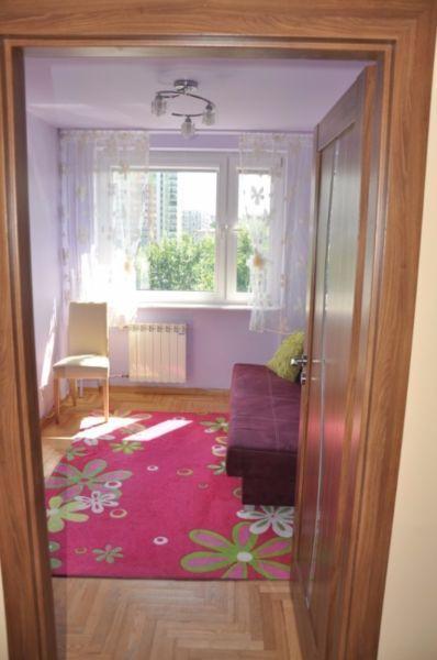 Pokój 9mkw w ładnym 3-pokojowym mieszkaniu na Chomiczówce