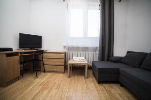 Komfortowy, nowoczesny apartament typu Studiu w samym sercu Mokotowa przy Metrze Racławicka