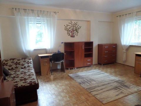 Duży pokój do wynajęcia na Czerniakowskiej