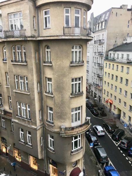 Noclegi w Warszawie‎