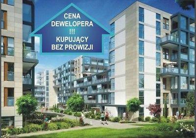 W budynku apartamentowym