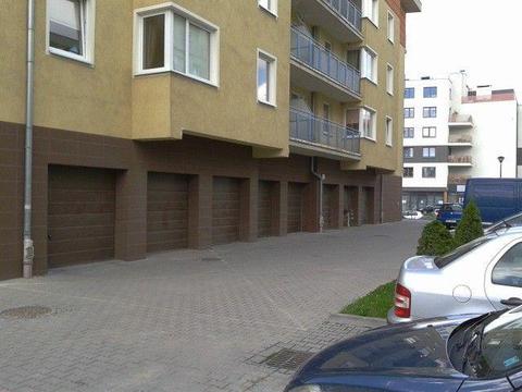 Wrocław, Krzycka 92a, do wynajęcia samodzielny garaż 17 m2, parter