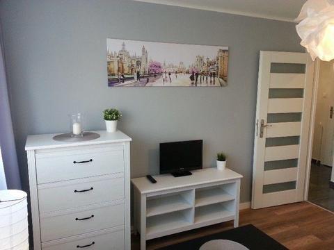 UL. WEISSA ^^^ KROWODRZA ^^^ 39 M2 ^^^ 2 POKOJE