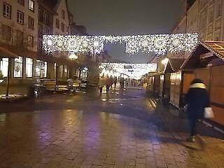 JEDYNKA (Rynek,Galeria Dominikańska) Room near Market Square\\ możliwe na Tygodnie