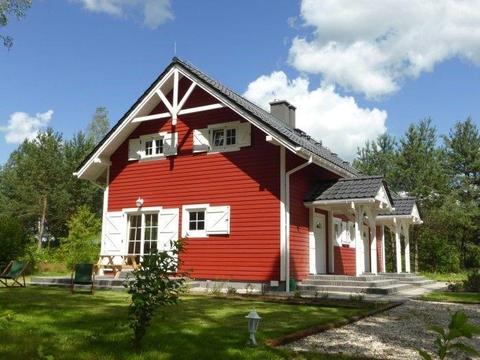 Mazury - dom w stylu skandynawskim w puszczy piskiej