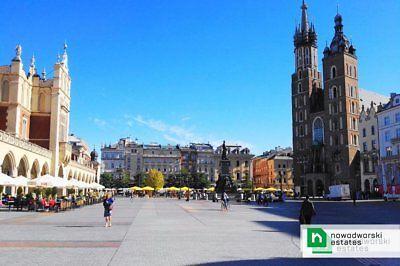 Poddasze, 2 pokoje - Rynek Główny, ul. Szpitalna!