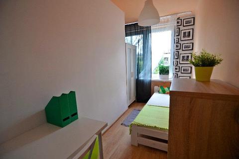 Idealna miejsce dla osób pracujących w Pilot Tower, Capgemini, Quattro Business Park Ul.Miechowity