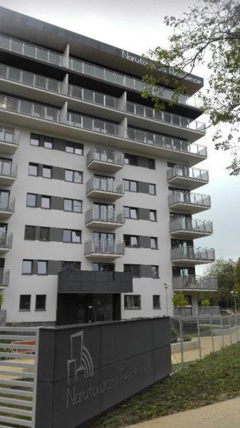 Pokój w nowym apartamentowcu wynajmę