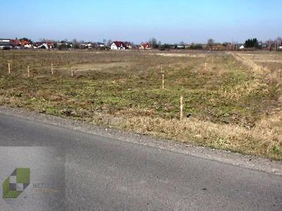 Dostęp do gau,wody,prądu,1km do PKP