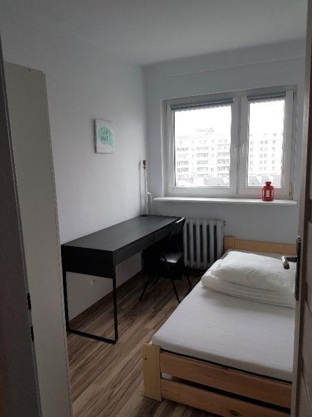 Wynajmę 1-osobowy pokój w Śródmieściu / Single room to rent in Śródmieście