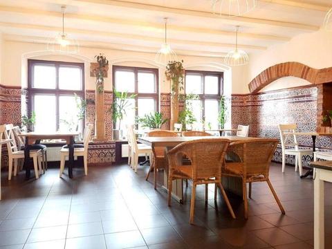 Trzypoziomowa restauracja w Centrum miasta!
