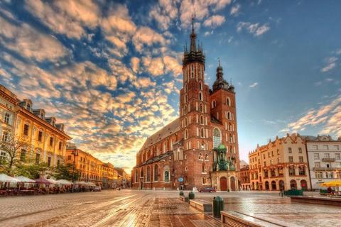 Pokój dla dwóch lub jednej spokojnej i NIEPALĄCEJ Osoby. Możliwość rabatu do 30 VIII. dla studentów