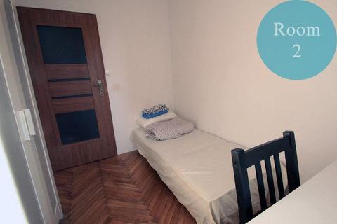 Room for rent in 3 rooms flat (Krowodrza Górka Distict)