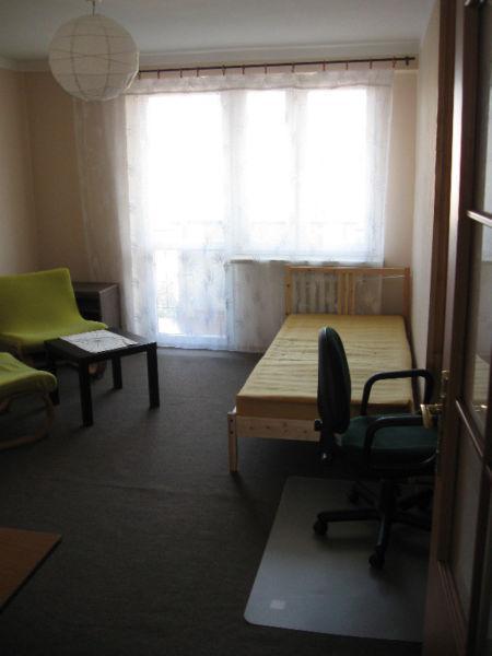 Duży pokój z balkonem w mieszkaniu 3 pokojowym od zaraz dwuosobowy Kraków Miasteczko AGH