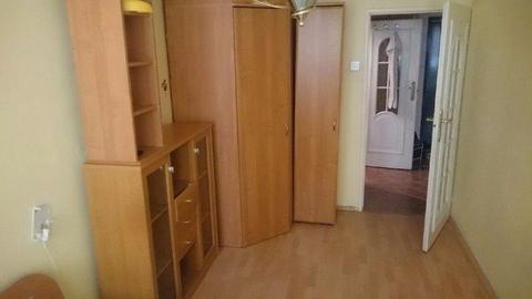 Pokój 1os dla dziewczyny od zaraz. super lokalizacja i cena (880 zł z rachunkami)