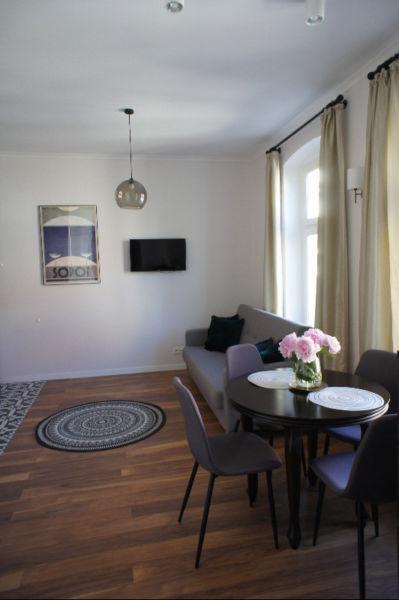 Centrum Sopotu, prywatny wspaniały lux apartament dla 2-4 osób, 300m do Monciaka, spacerkiem do molo