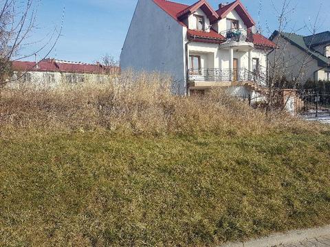 Nieruchomość gruntowa niezabudowana w Starachowicach