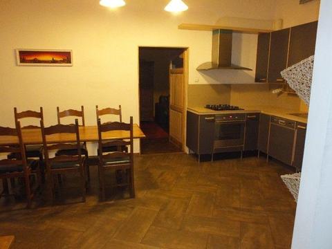 Kasztanowe Apartmenty to apartamenty ulokowane w samym Centrum Krakowa