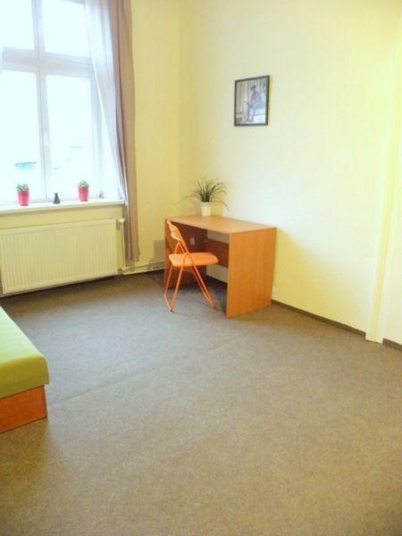 Miejsce w pokoju przy Plantach! Teatr Bagatela! Ścisłe CENTRUM!