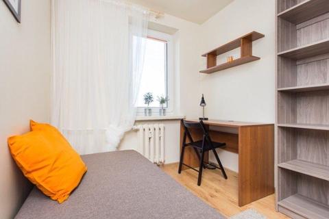 Komfortowy pokój jednoosobowy, Olsza, ul. Fertnera 1, wifi 250 Mb /s gratis. umowa na wakacje