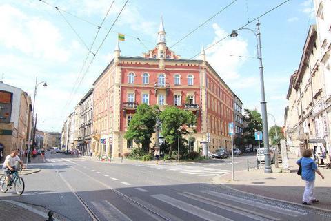 Duży apartament w doskonałej lokalizacji tuż przy Plantach