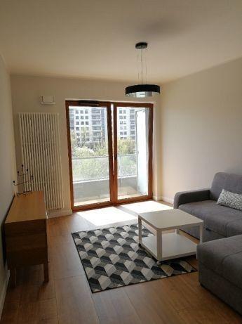 2 pokoje z oddzielną kuchnią, balkon, Ochota