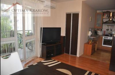 3 pok/52 m2/ balkon/ Kurdwanów/ul. Turniejowa/2001