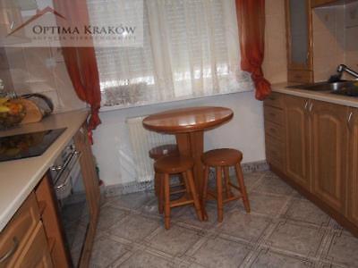3 pok./57,53m2/balkon/ul.Nefrytowa/2000 rok