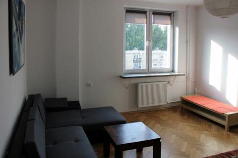 Apartament z oddzielną kuchnią w świetnej lokalizacji na wynajem na krótki termin