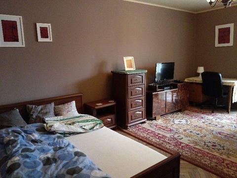 PODGÓRZE ul. Radosna ( koło Parku Bednarskiego ) 1-pokojowe 40m2