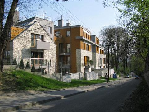Posiadam miejsce garażowe, garaż podziemny Kraków Bronowice, wynajmę