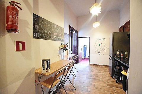 SINGLE ROOM FOR RENT, DŁUGA STREET, CENTER