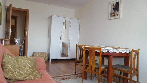 duży pokój, doskonała lokalizacja - 1000 zł dla jednej osoby/para cena do negocjacji-bezpośrednio