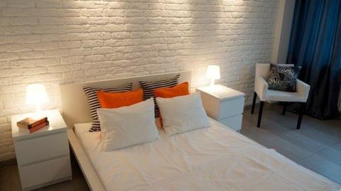 Apartament przy rondzie ONZ, 10 piętro z widokiem na Warszawę, metro, tv, wifi