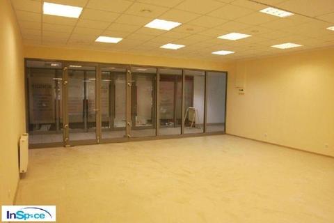 Gocław - 75 M2 - open space - pasaż handlowy - świetny punkt - WOLNE