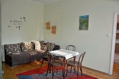 UL. BATOREGO *** 60m2 *** 2 POKOJE *** CENTRUM *** KARMELICKA