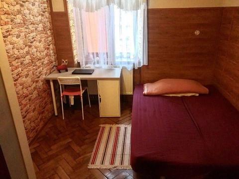 Dwa pokoje do wynajęcia w samym centrum. Two single rooms for rent in the CITY CENTRE (OLD TOWN)