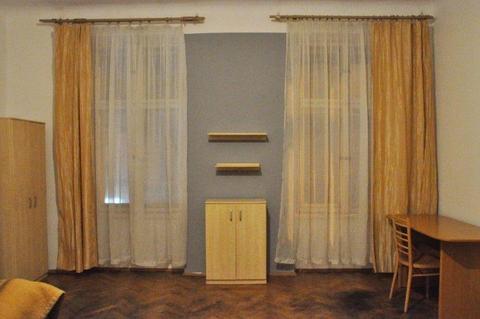 pokój do wynajęcia w centrum / room for rent in the city center