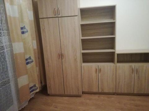 Nowy, jasny pokój jednoosobowy przy przystanku Białucha