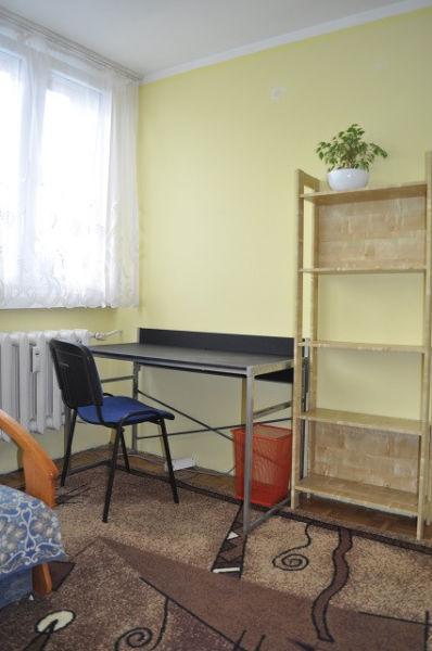 Do wynajęcia pokój 11m2 w mieszkaniu studenckim, Krzyki - Gaj, ul. Wieczysta, bezpośrednio