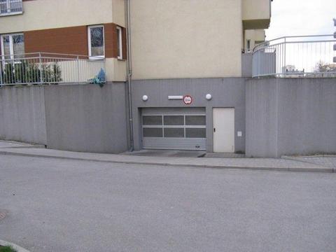 Wynajmę miejsce postojowe ul. Rydlówka 42, Podgórze