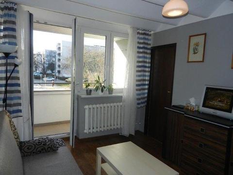 Wynajmę mieszkanie Krzyki ul. Zaporoska, 34 m2 , 2 pokoje, balkon 1 400 zł