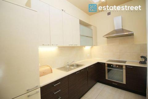 Two bedroom w ścisłym centrum