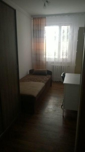 Pokój jednoosobowy dla dziewczyny