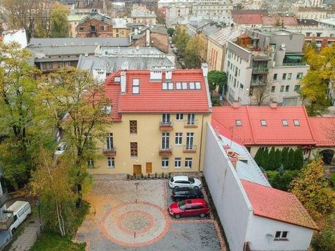 ::: GARAŻ MUROWANY NA PILOTA - Podgórze, rynek podgórski. Bez prowizji. OD ZARAZ