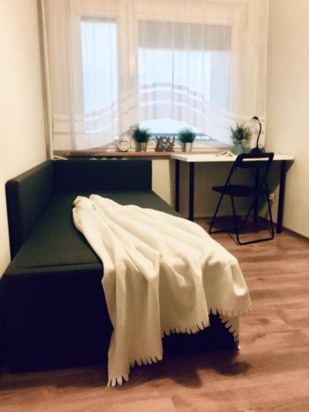 Pokój przy ul.Żmigrodzkiej 800zł + opłaty